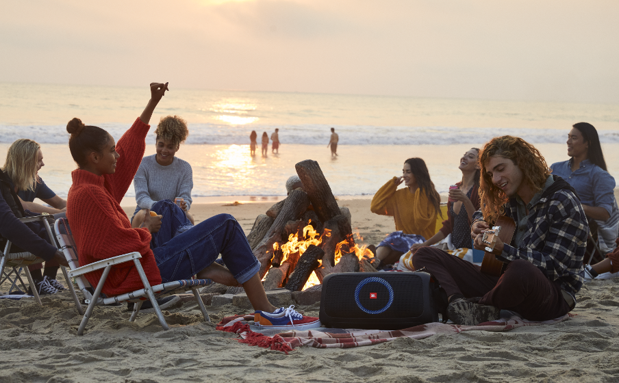 ميكروفون لاسلكي JBL PartyBox On-The-Go متضمن - صورة